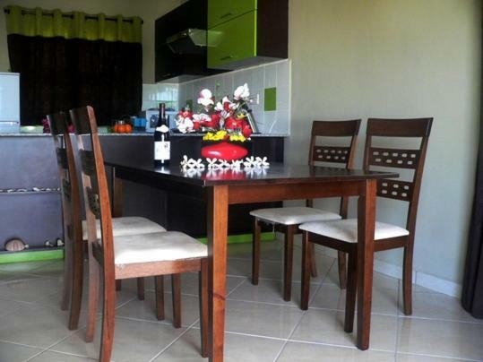 Les Lauriers Apartment Flic en Flac